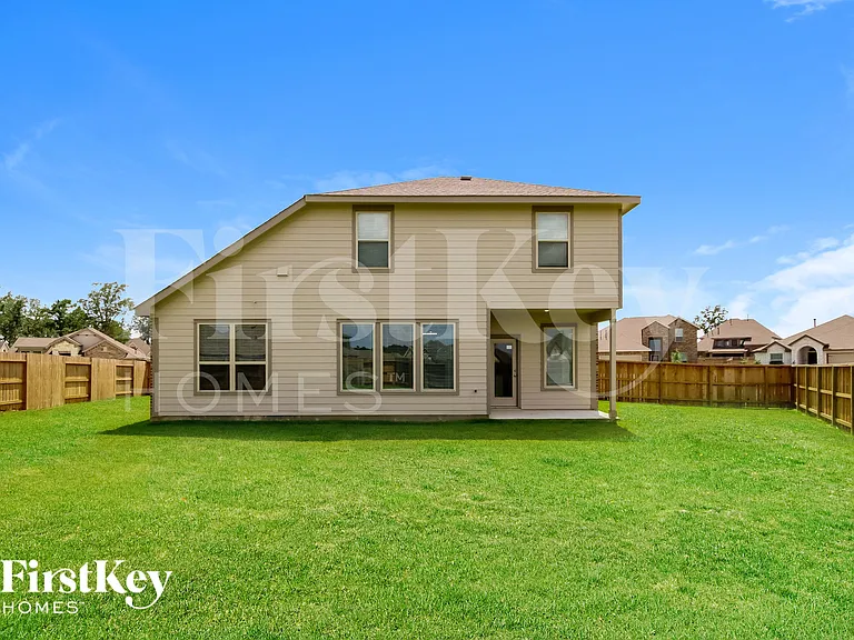 23709 Pagliano Ct — Photo 14