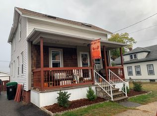 30 Fuller St, Chicopee, MA 01020