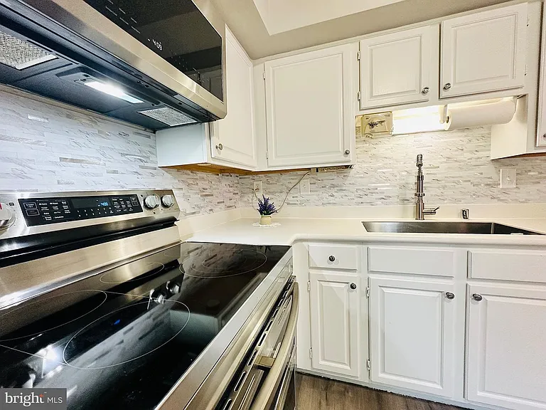 51 Chins Ct — Photo 12