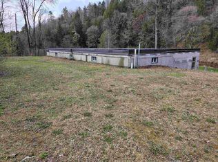 714 Cozy Nook Rd, Lunenburg, VT 05906