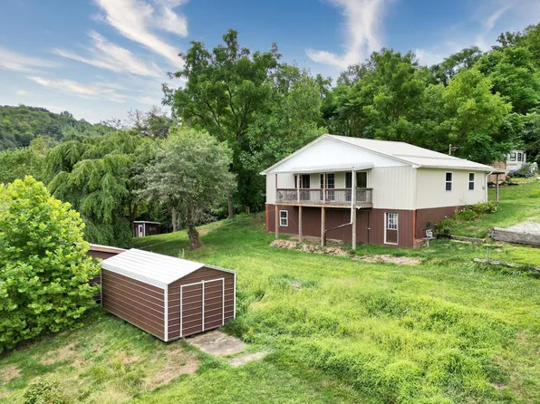 241 Mayfield Street, Pine Grove, WV 26149