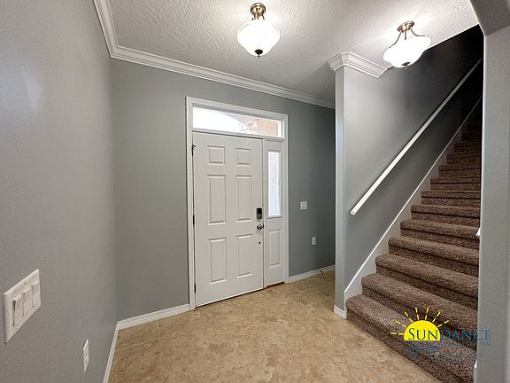 2nd image of 1588 Venice Ave