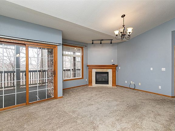 2nd image of 2471 Patricia Dr