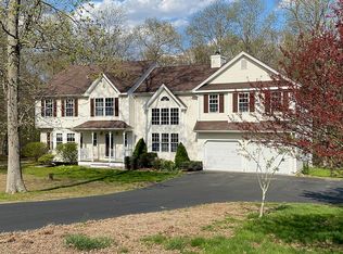 69 Colburn Dr, Colchester, CT 06415
