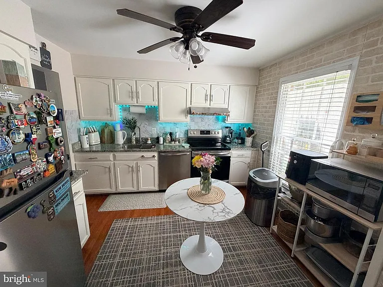 6332 Teakwood Ct — Photo 27