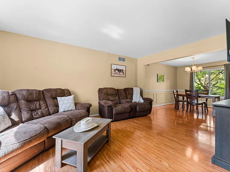 4141 Crystal Creek Dr — Photo 7