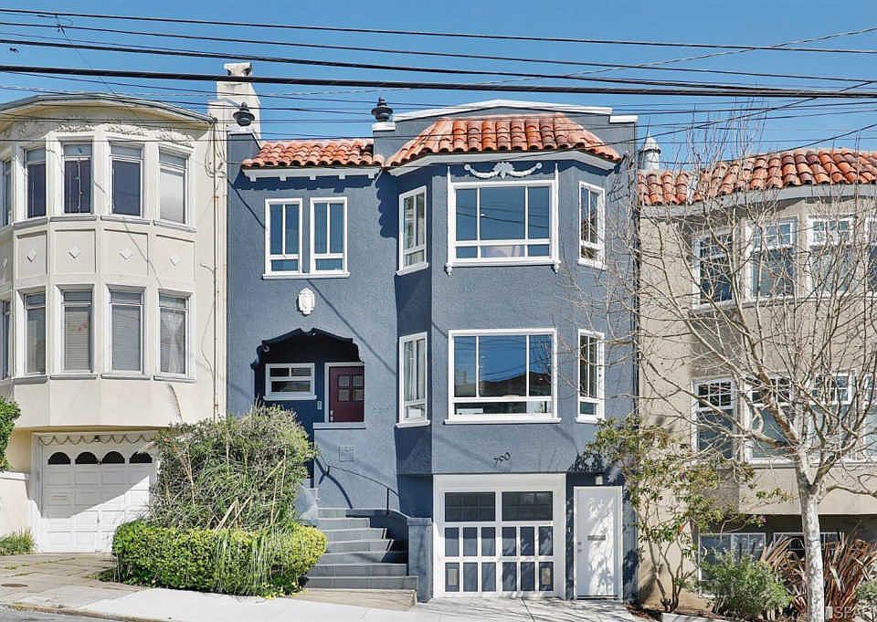 1st image of 790 35th Ave