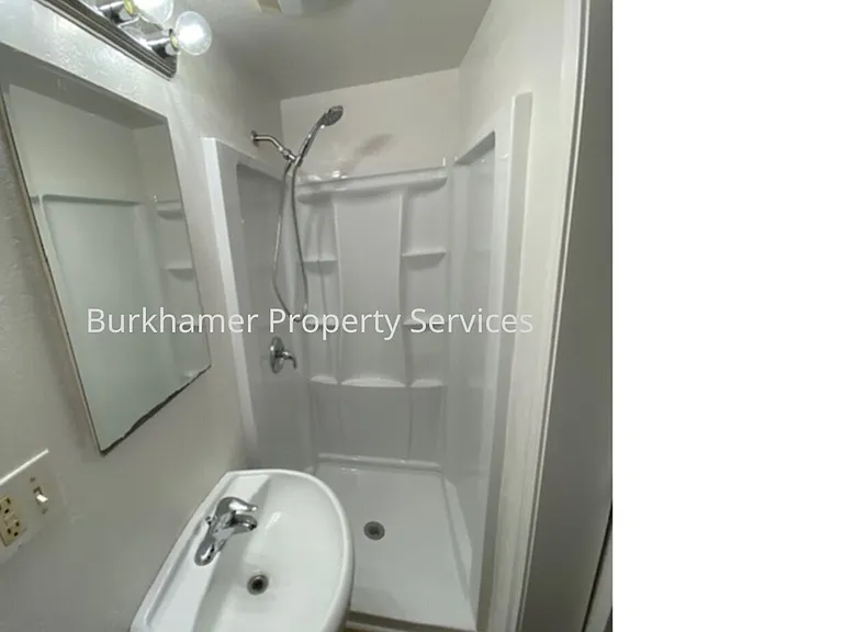 6616 Olympic Hwy #2 — Photo 9