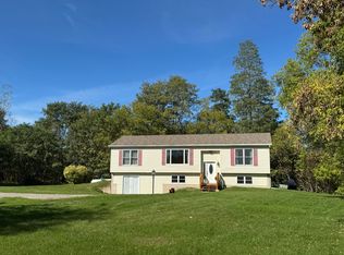 5 Crestview Dr, Plattsburgh, NY 12901