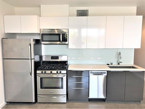 2nd image of 3807 Ingraham St APT 301