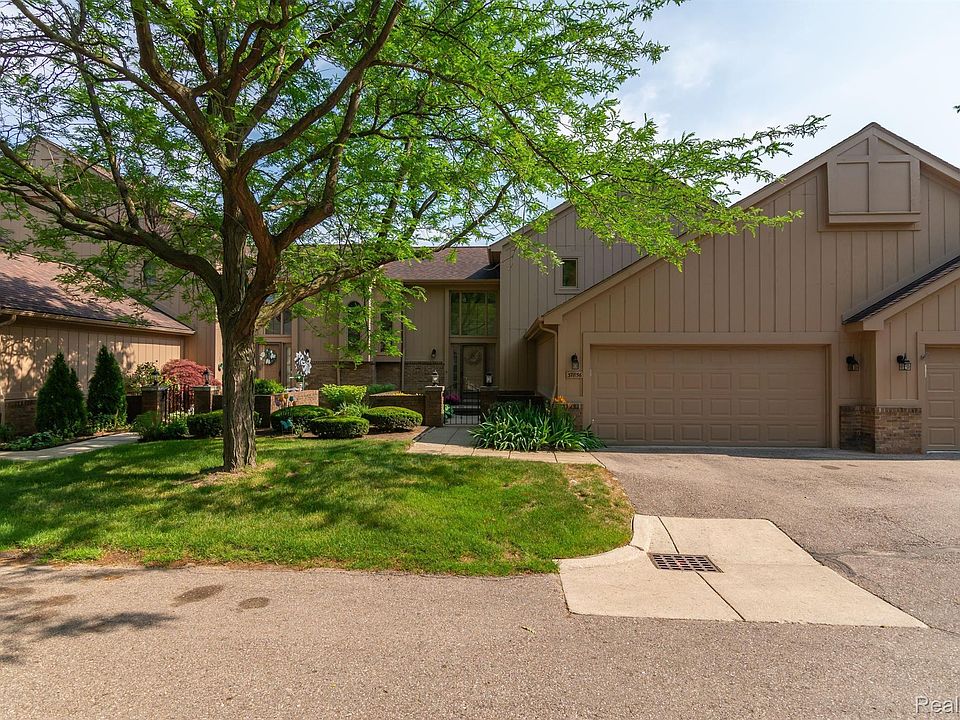 1st image of 37856 N Laurel Park Dr