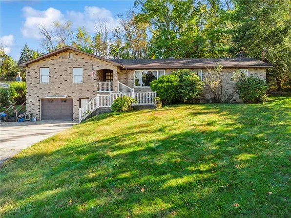 361 Maple Rd, Pittsburgh, PA 15239