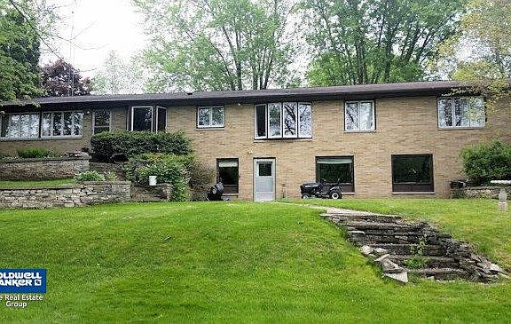 2nd image of 120 Riverview Hts