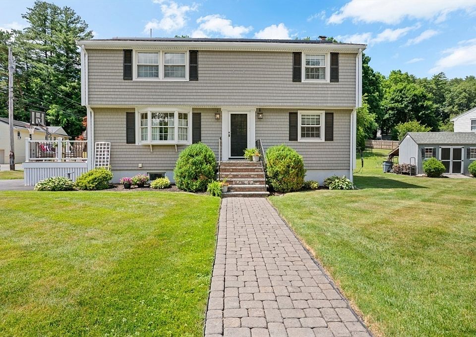 1st image of 5 Summer Ln