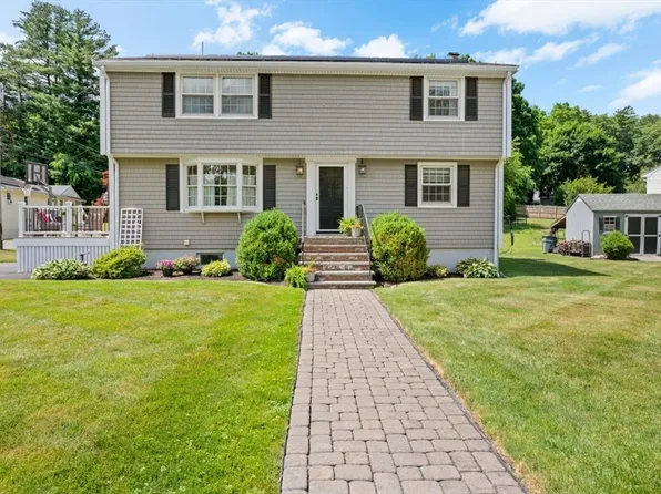 5 Summer Ln, Framingham, MA 01701