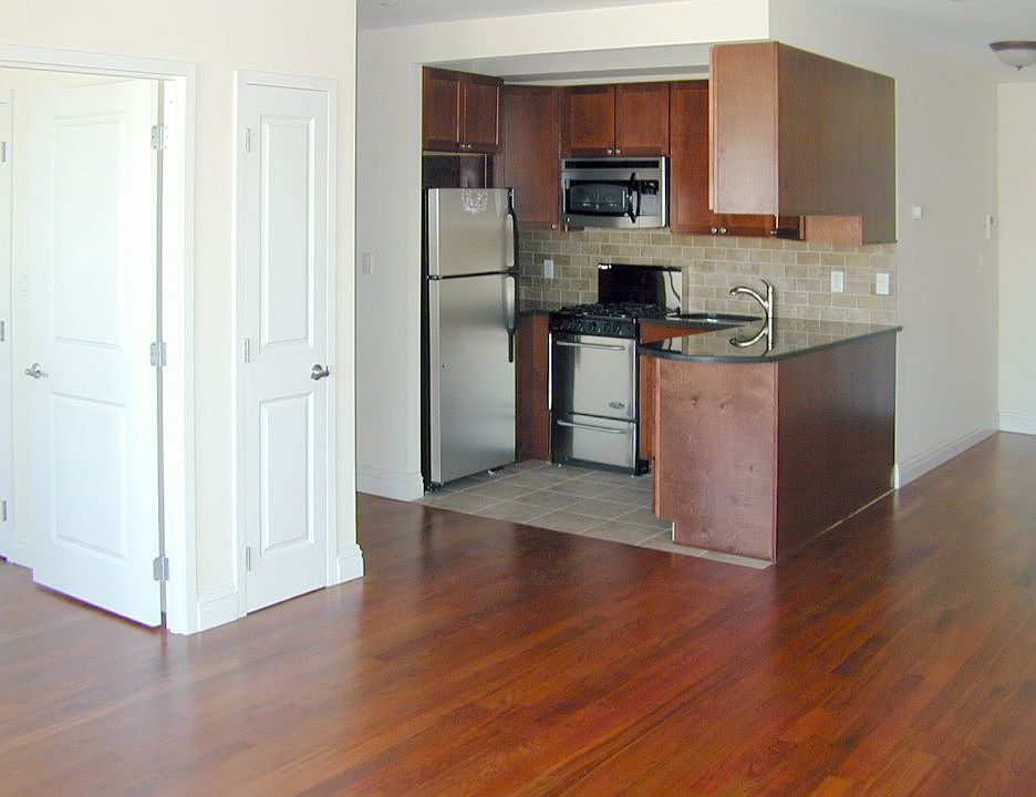 1st image of 1805 27th Ave APT 4C