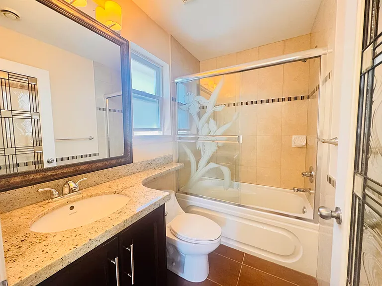 722 W 68th Ave — Photo 12