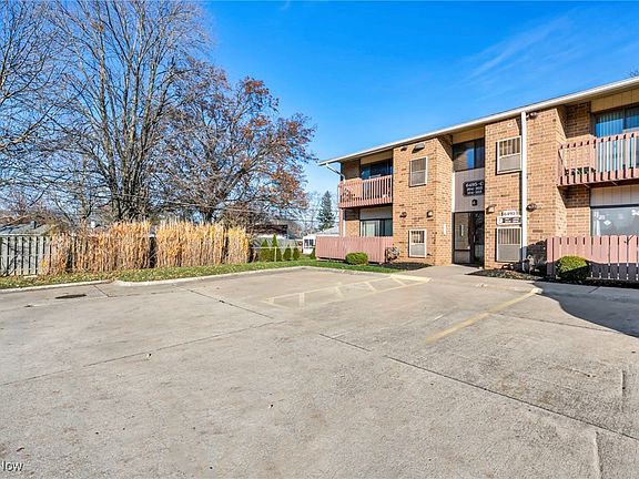 2nd image of 6495 Princeton Ct APT 104C