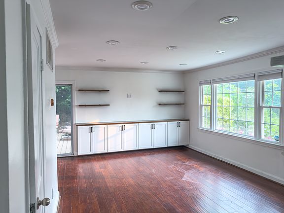 5th image of 6301 Gentele Ct