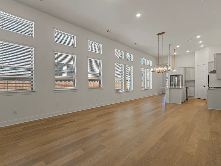9105 Buckeye Bnd — Photo 8