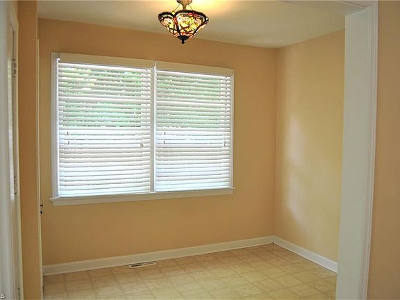 3rd image of 2309 Albright Dr