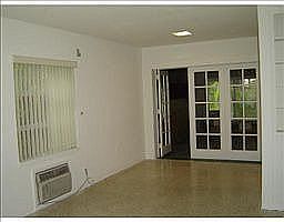 3rd image of 1645 NE 7th St