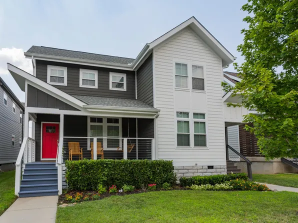 1717 14th Ave S #B, Nashville, TN 37212