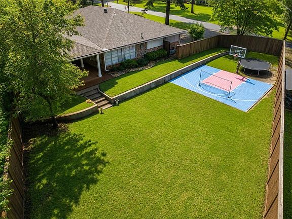 5th image of 102 Tamagin Ln