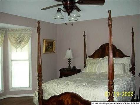4th image of 8100 Summerwood Cir