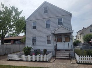 462 Shelton Ave, Hamden, CT 06517