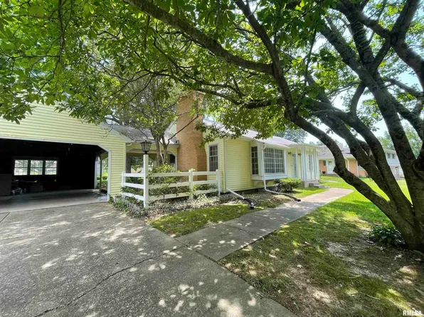 53 Candy Ln, Murphysboro, IL 62966