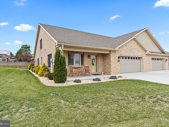 2nd image of 13366 Marquise Dr