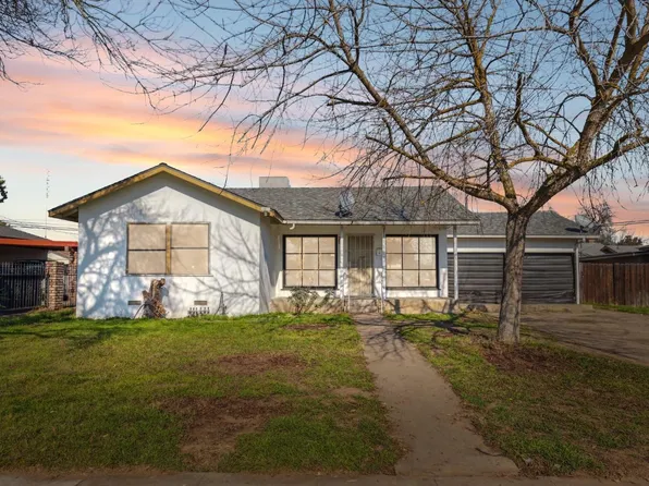 1622 W Dakota Ave, Fresno, CA 93705