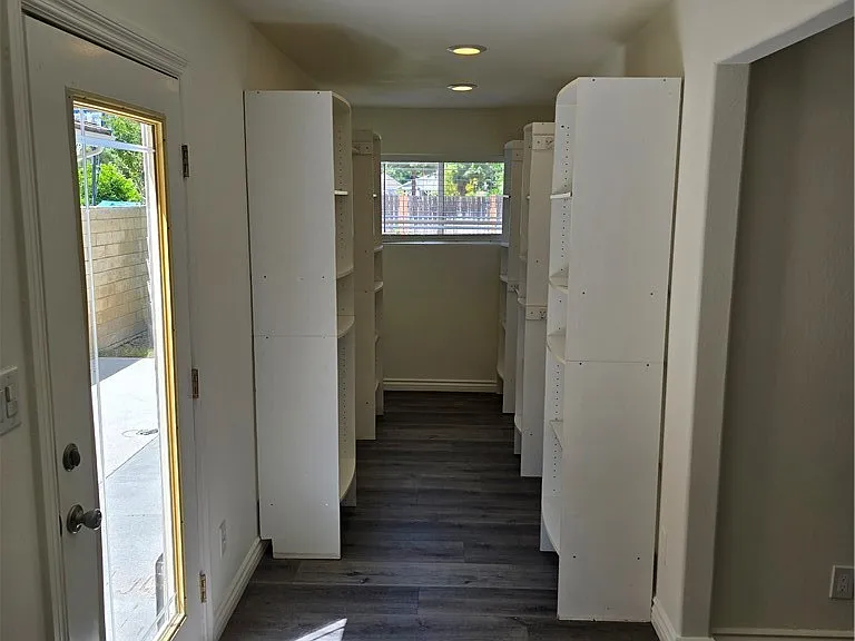 25317 Avenida Ronada — Photo 18