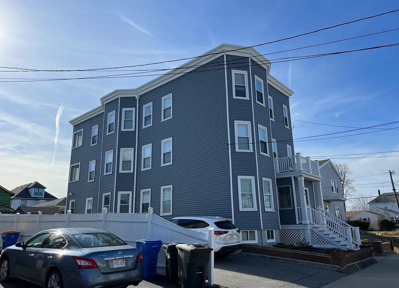3 bed, 1200 sqft, $2,875 — Photo 2