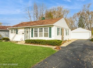 2600 Kirchoff Rd, Rolling Meadows, IL 60008