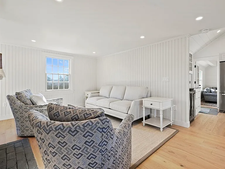 29 Mercier Way — Photo 11