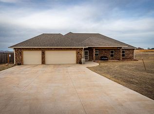 8830 SW Sun Valley Dr, Lawton, OK 73505