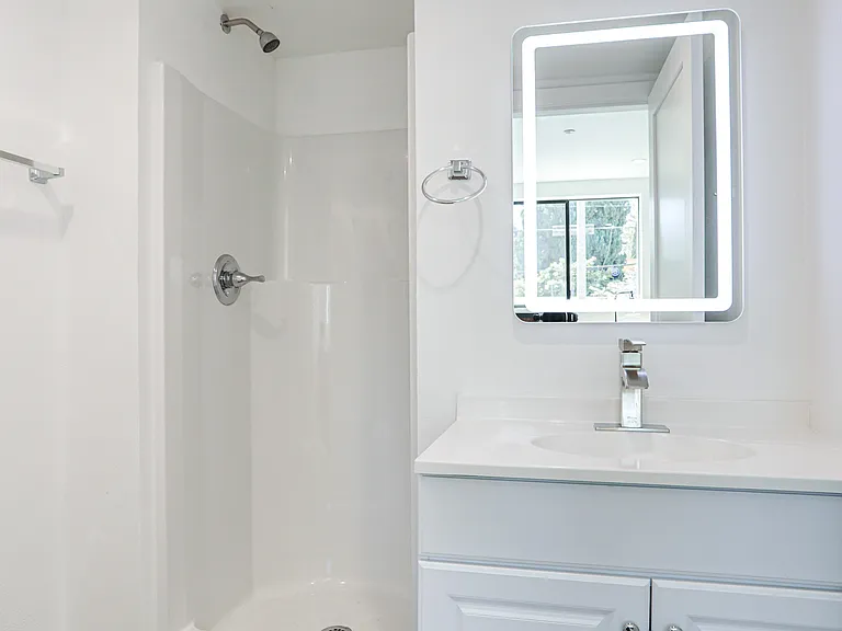 3679 S Halldale Ave — Photo 10