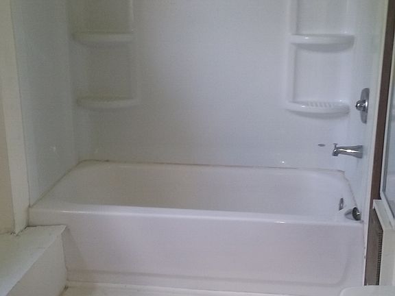 5th image of 137 1st Ave