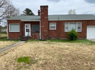3206 Freeman St, Hopewell, VA 23860