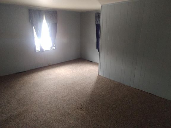 2nd image of 29 W Penn Ave #2