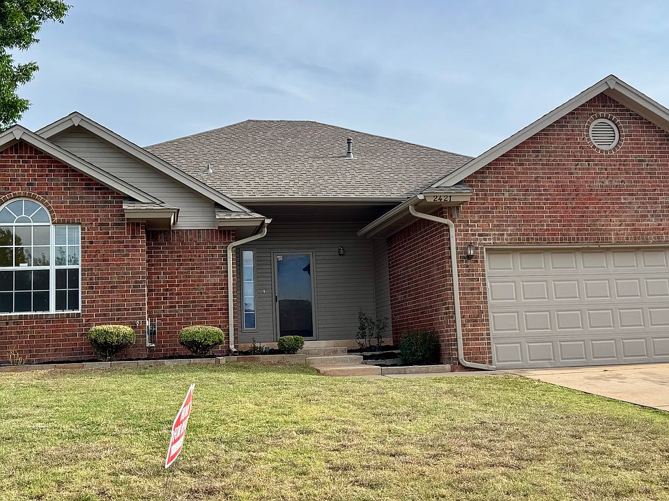 1st image of 2421 Morning Glory Dr