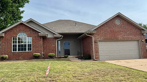 2421 Morning Glory Dr Photo 1