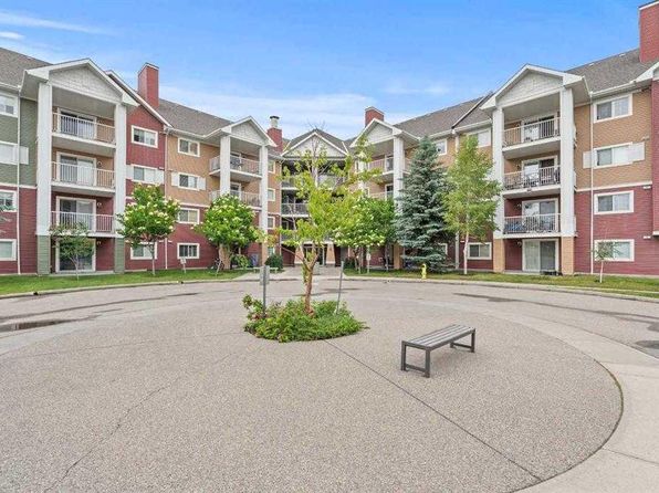 10 W Prestwick Bay SE #3224, Calgary, AB T2Z 0B3