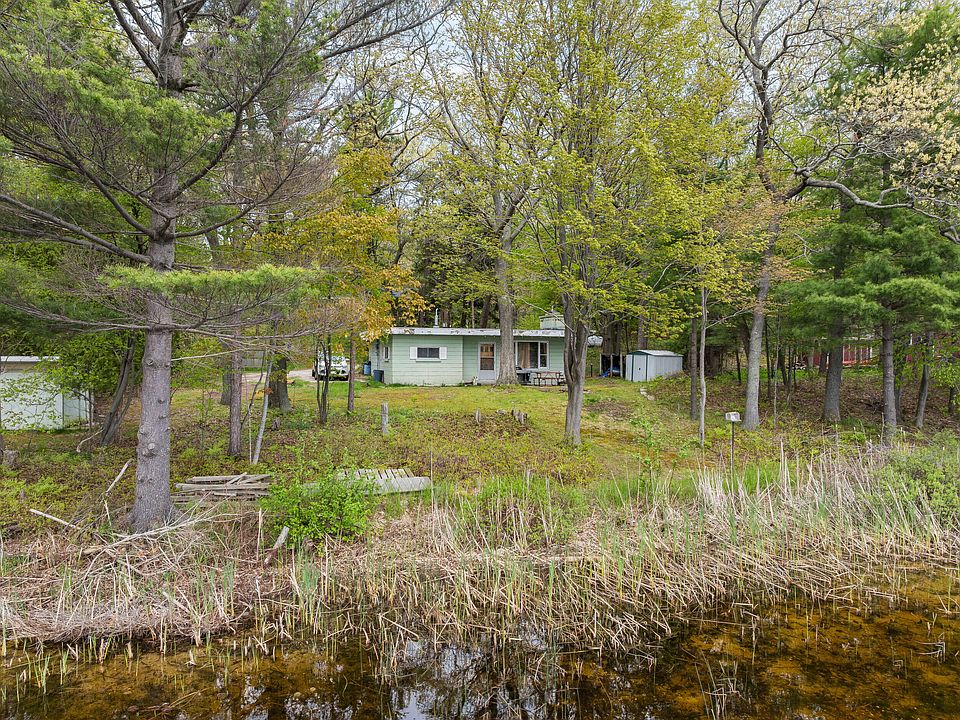 1st image of 95 Piney Rd