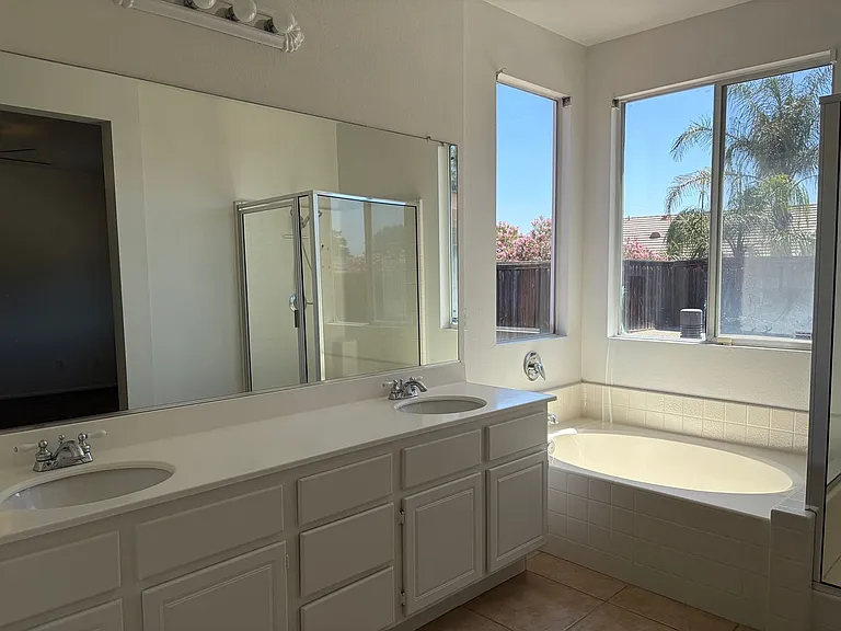 26772 Maris Ct — Photo 20