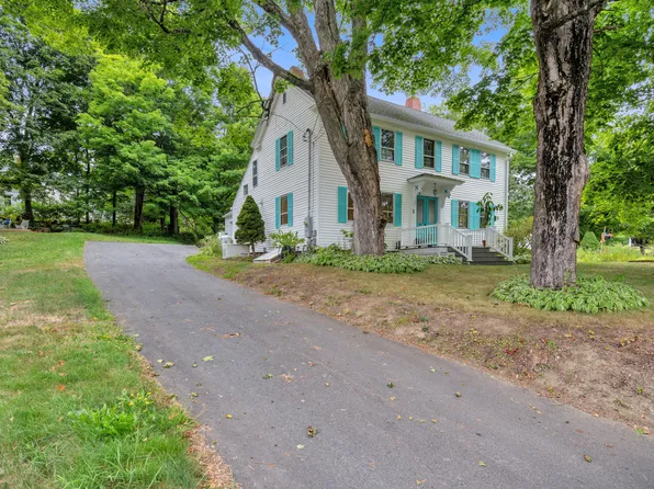 1 Back Hill Street, Bowdoinham, ME 04008