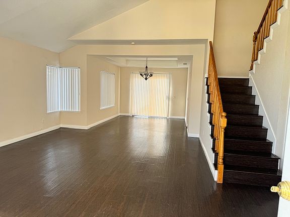 4th image of 2740 E Chaparral St