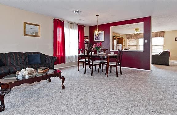 3rd image of 732 Massey Ln